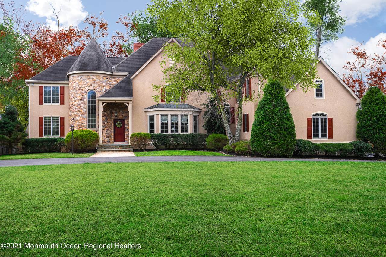 4 Pedersen Court - Photo 1