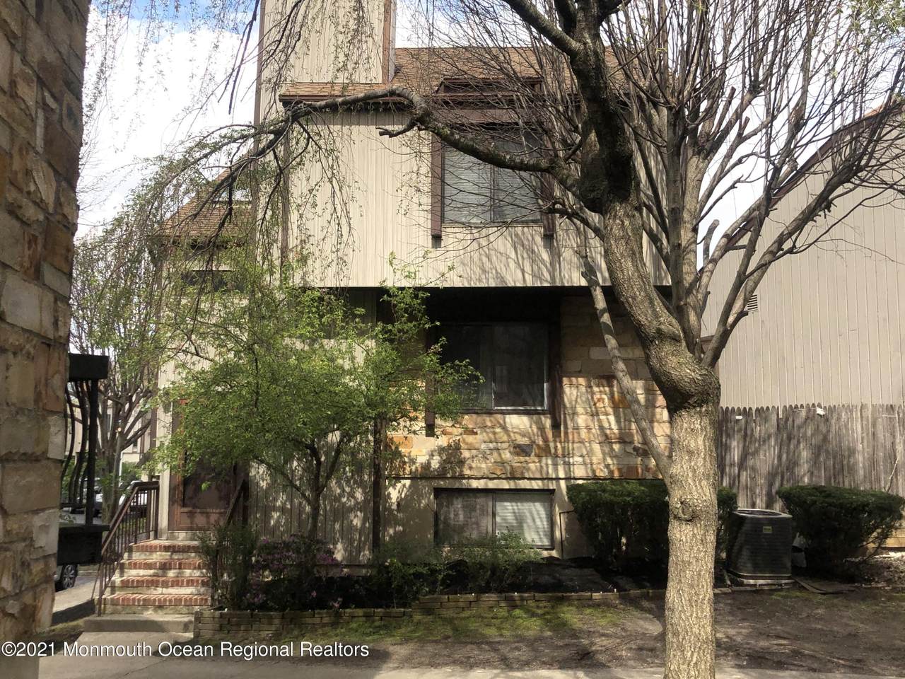 285 Silver Lane - Photo 1