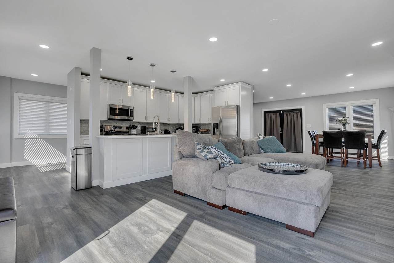 298 Ocean Boulevard - Photo 1