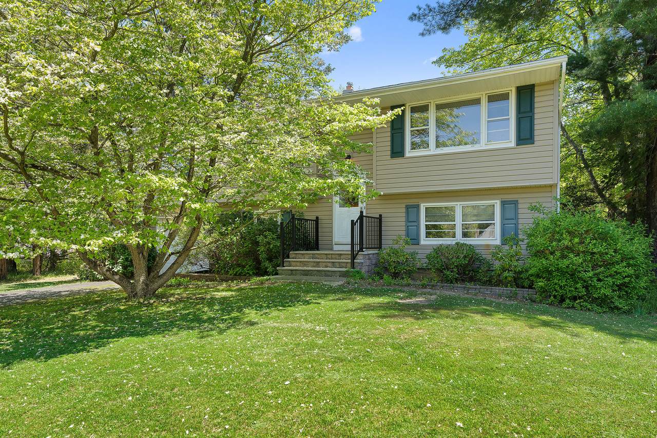 423 Cook Road - Photo 1