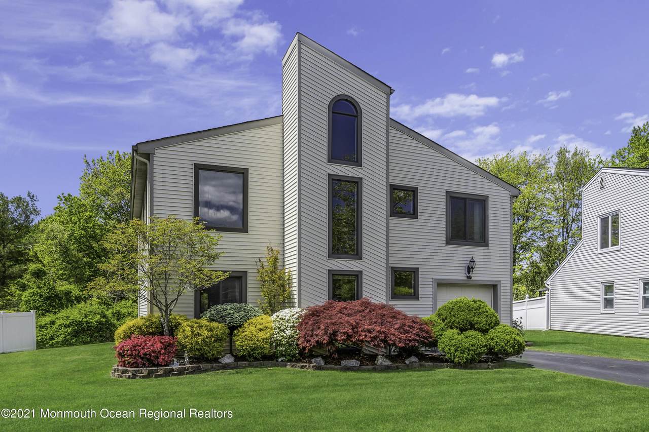 76 Homestead Drive - Photo 1