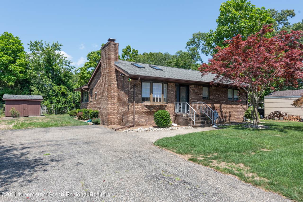 60 Delmar Drive - Photo 1