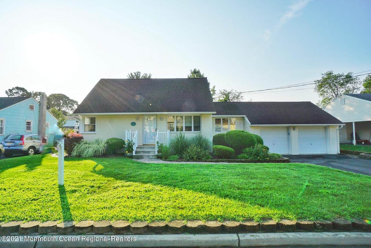 510 Riverwood Avenue - Photo 1