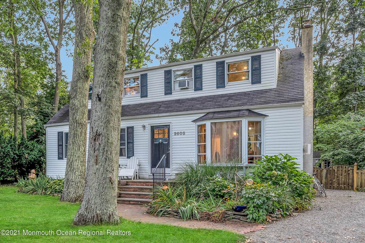 2605 Woodchuck Lane - Photo 1