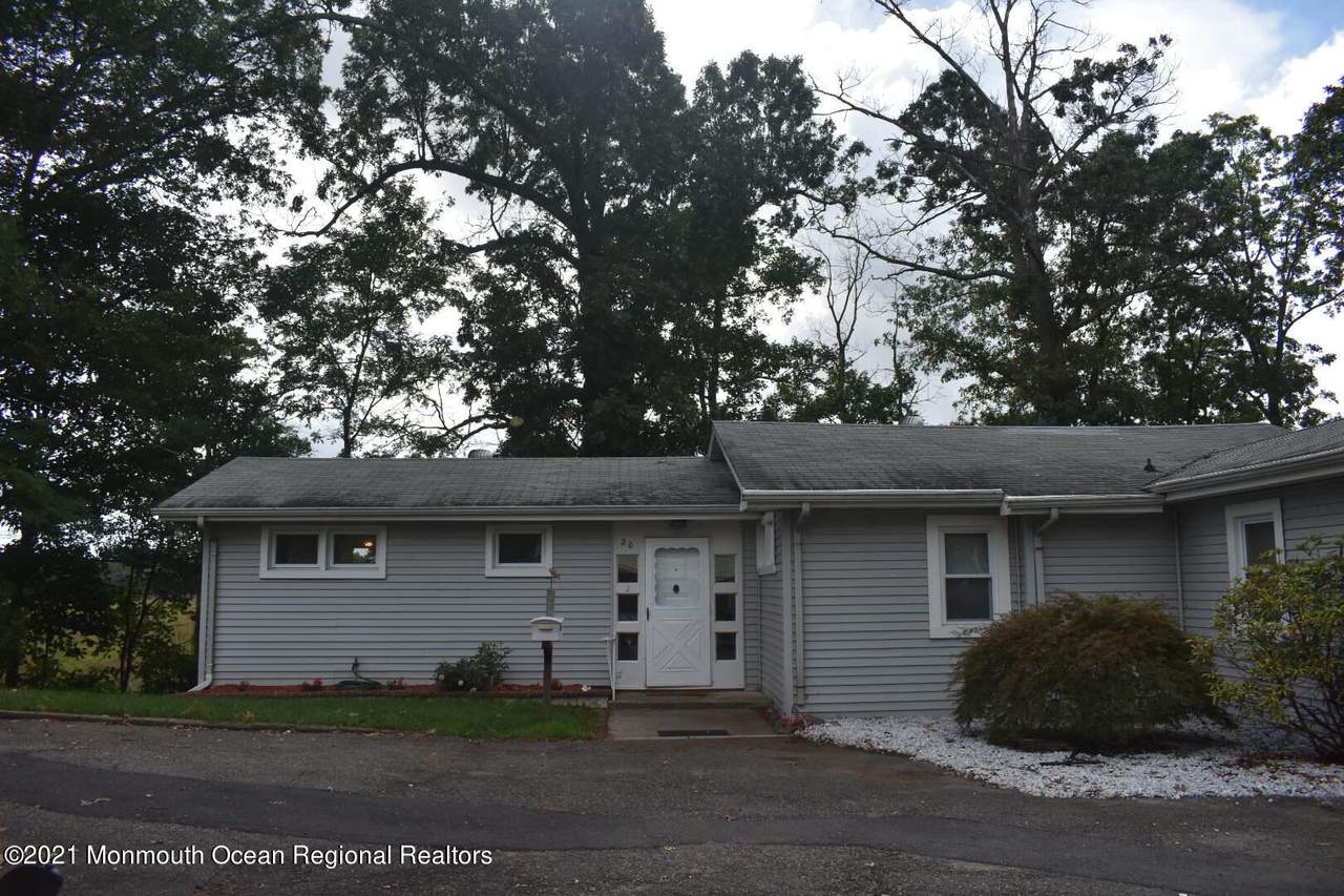 20 Middlesex Boulevard - Photo 1