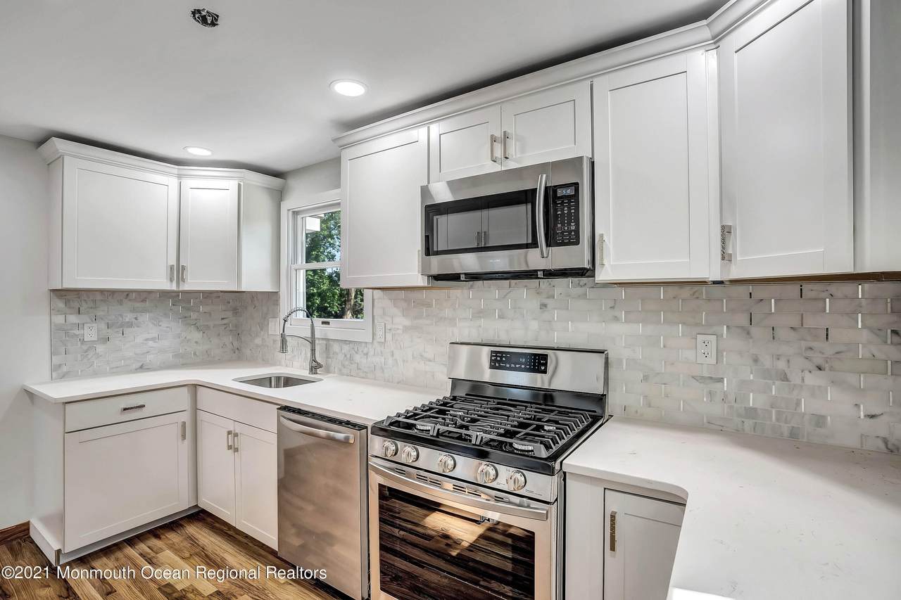 312 Cedar Avenue - Photo 1