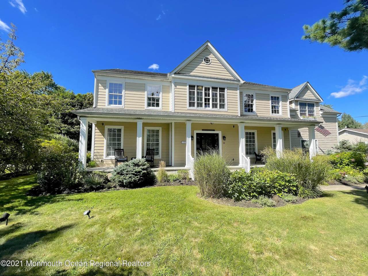12 Bernard Terrace - Photo 1