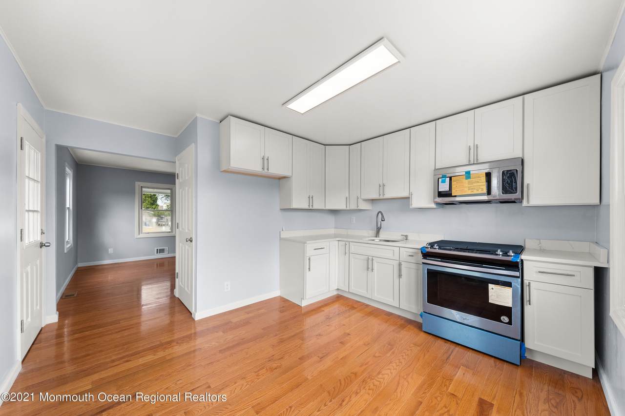 6 Locust Road - Photo 1
