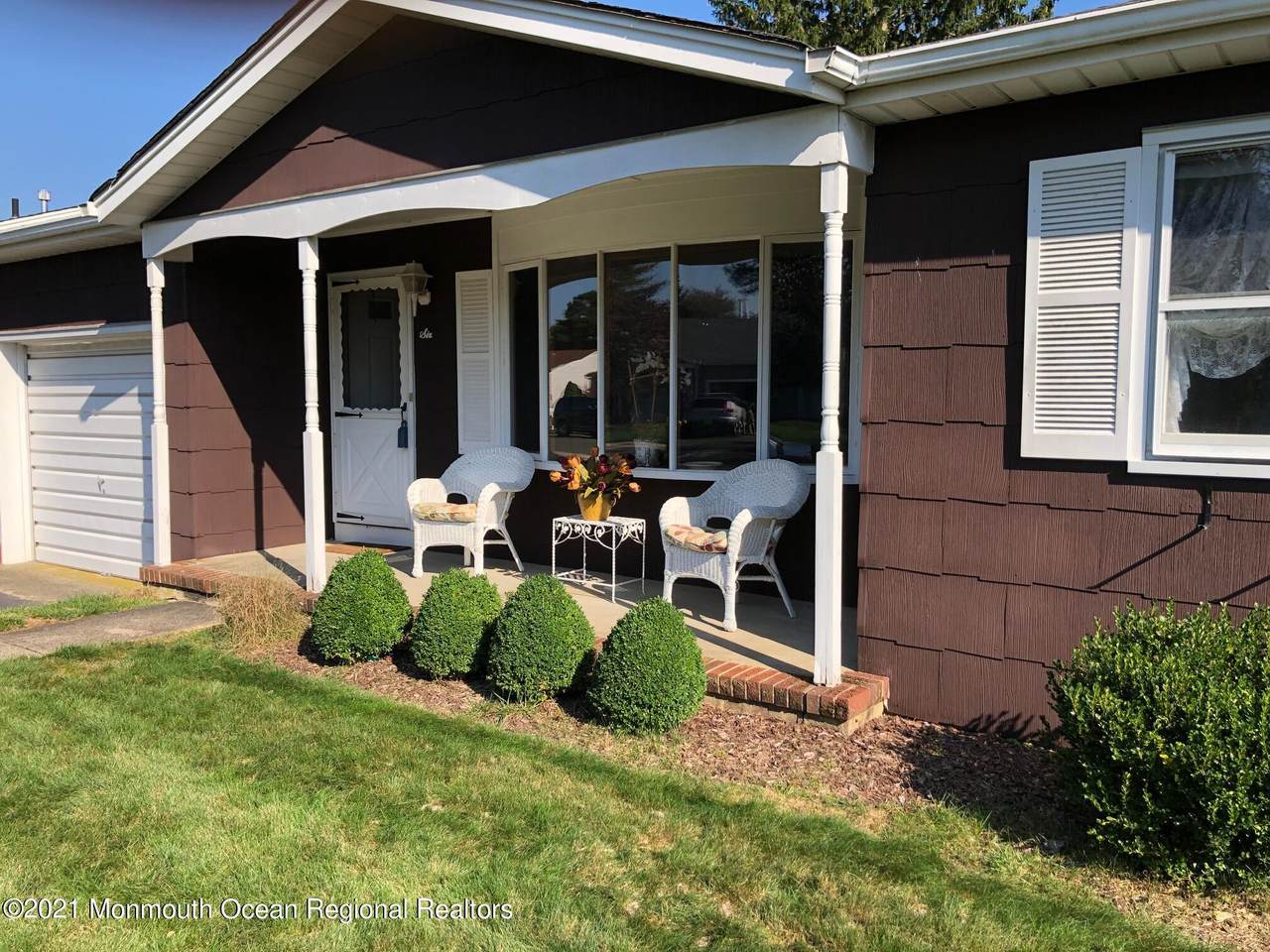 6 Basset Drive - Photo 1