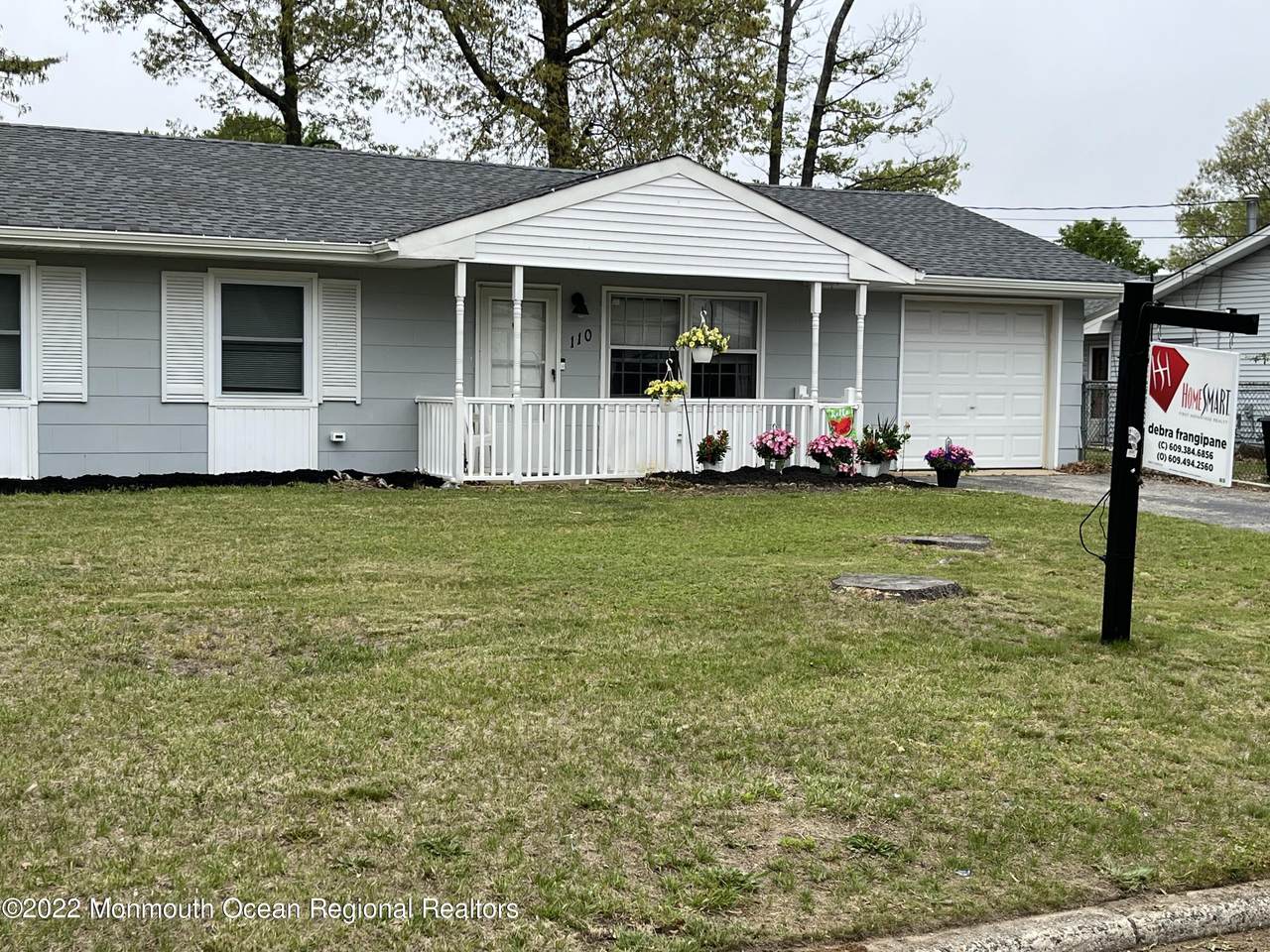 110 Lawrence Drive - Photo 1