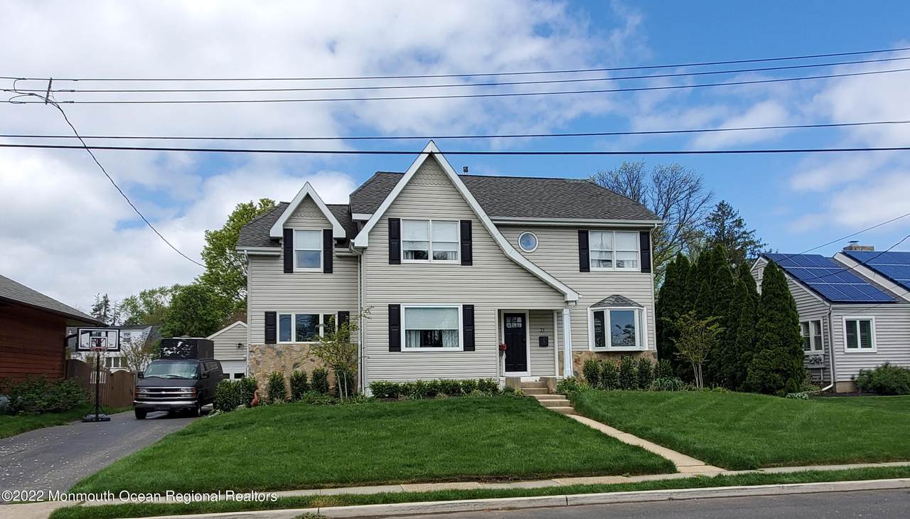 21 Lakeview Avenue - Photo 1