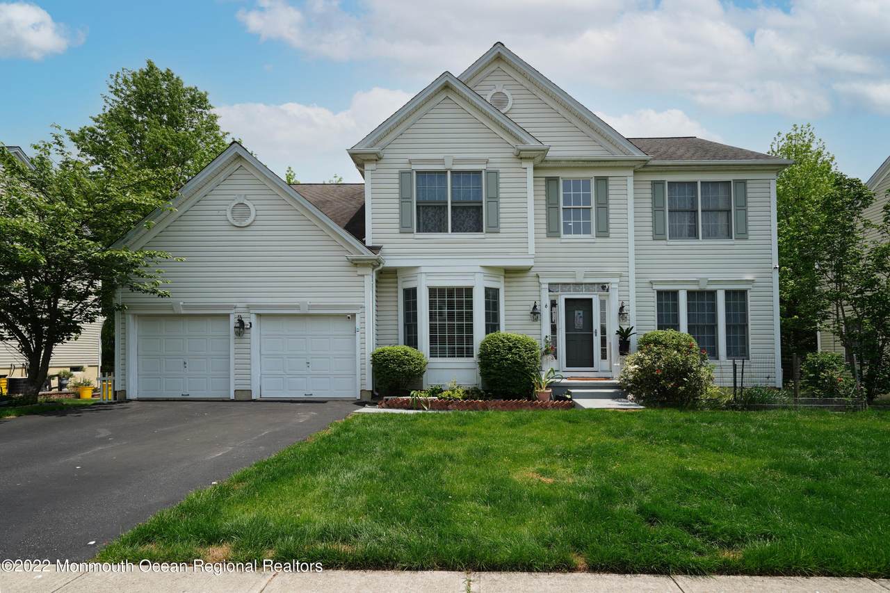 6 Mcginnis Street - Photo 1