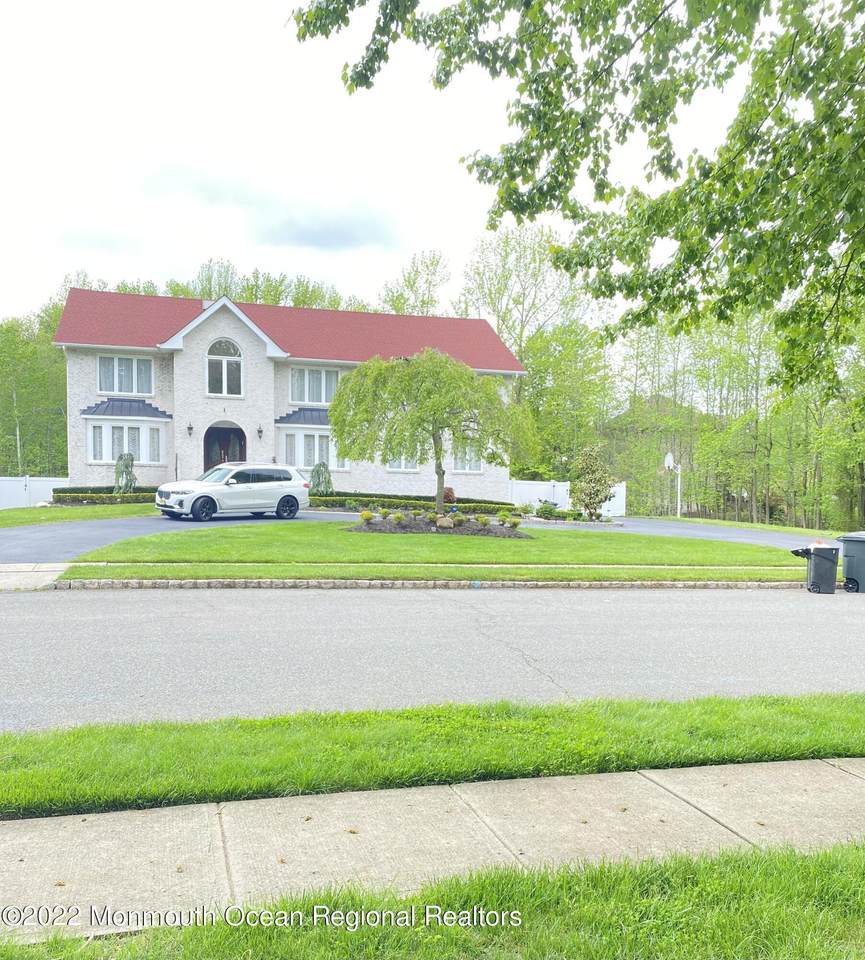 1 Wiltshire Drive - Photo 1
