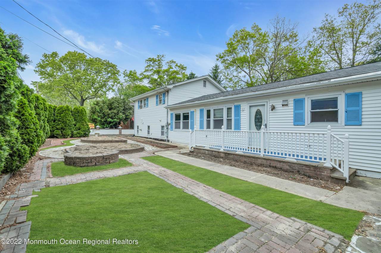 510 Brentwood Road - Photo 1