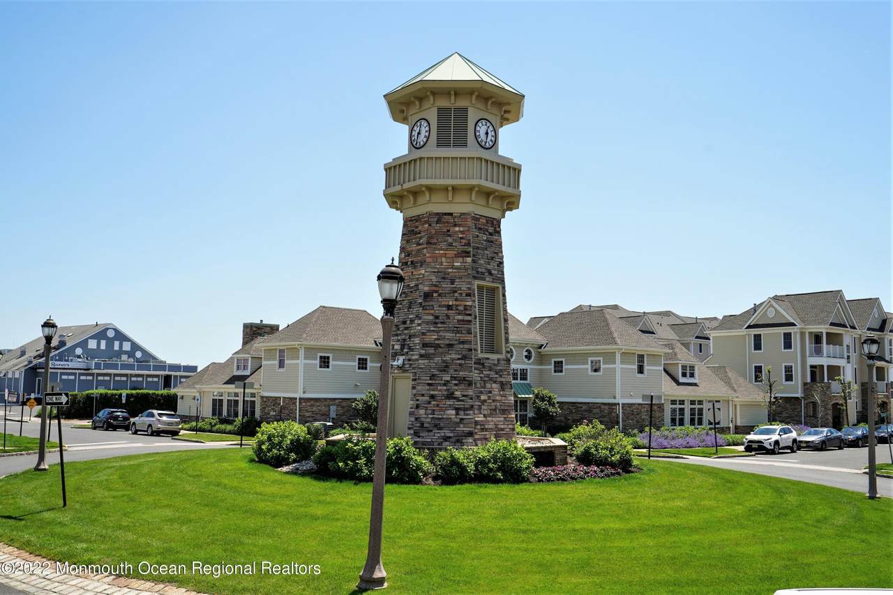 33 Cooper Avenue - Photo 1