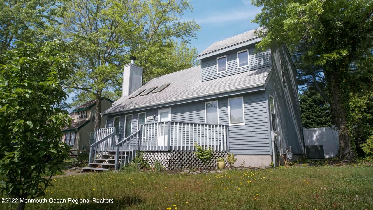 356 Cedar Drive - Photo 1