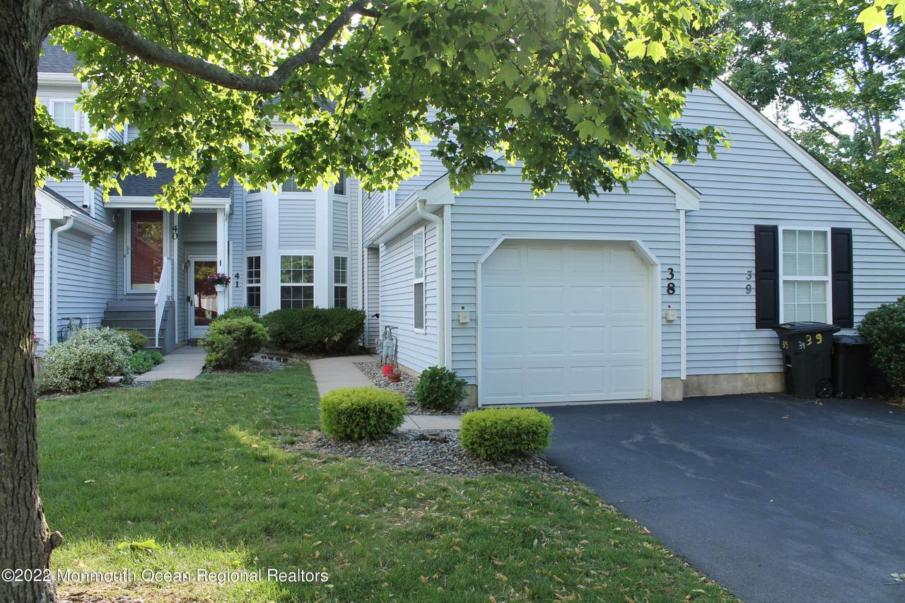 38 Pagoda Lane - Photo 1