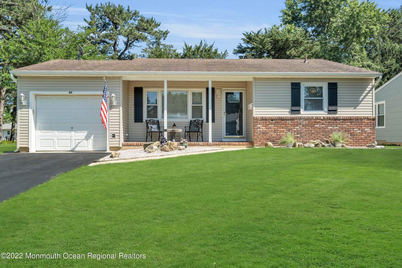 43 Southampton Road - Photo 1
