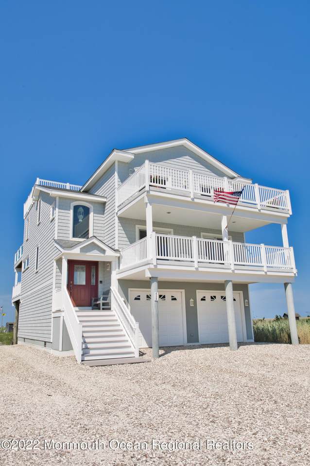 426 Dock Road - Photo 1