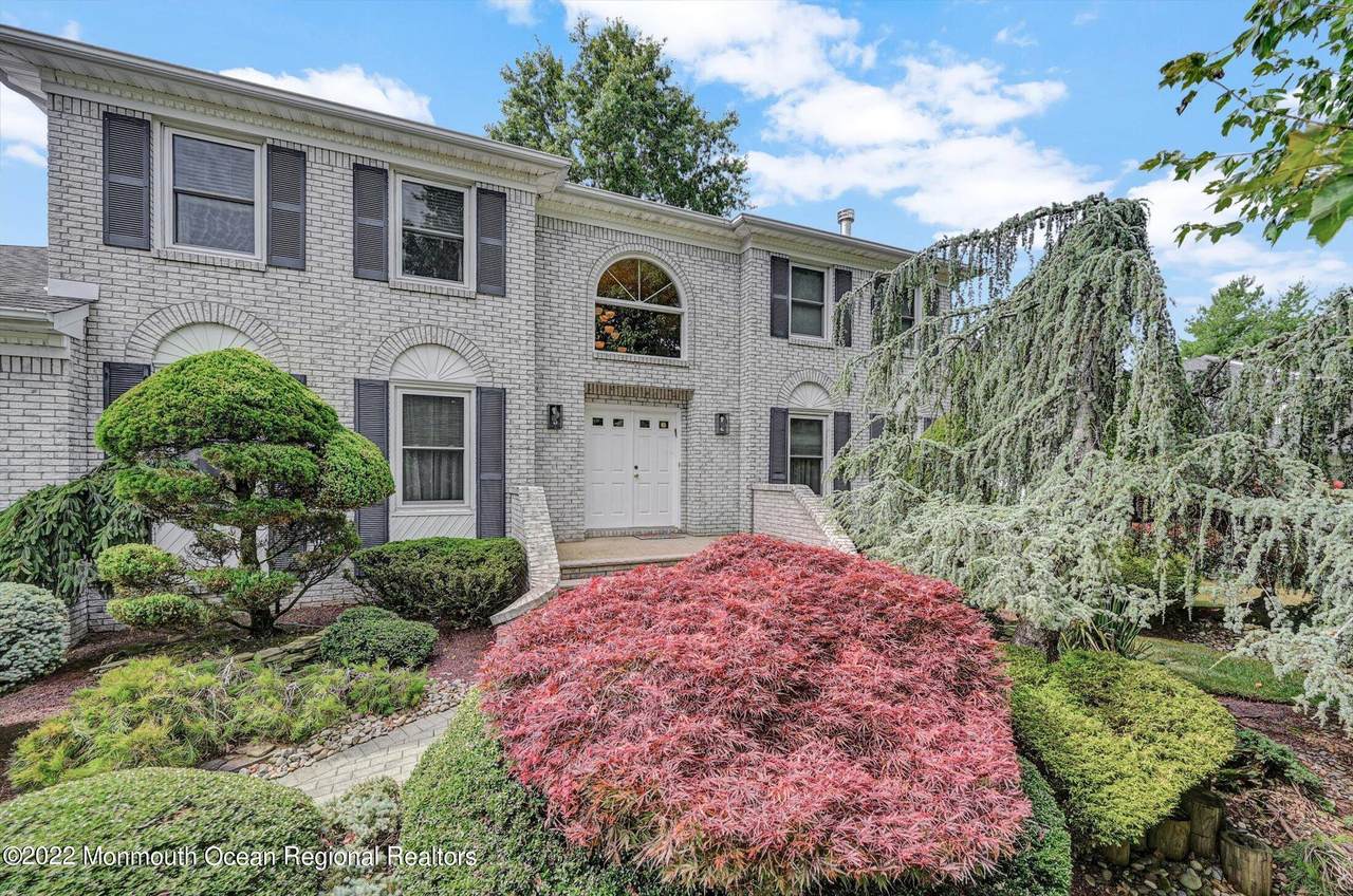 77 Annette Drive - Photo 1
