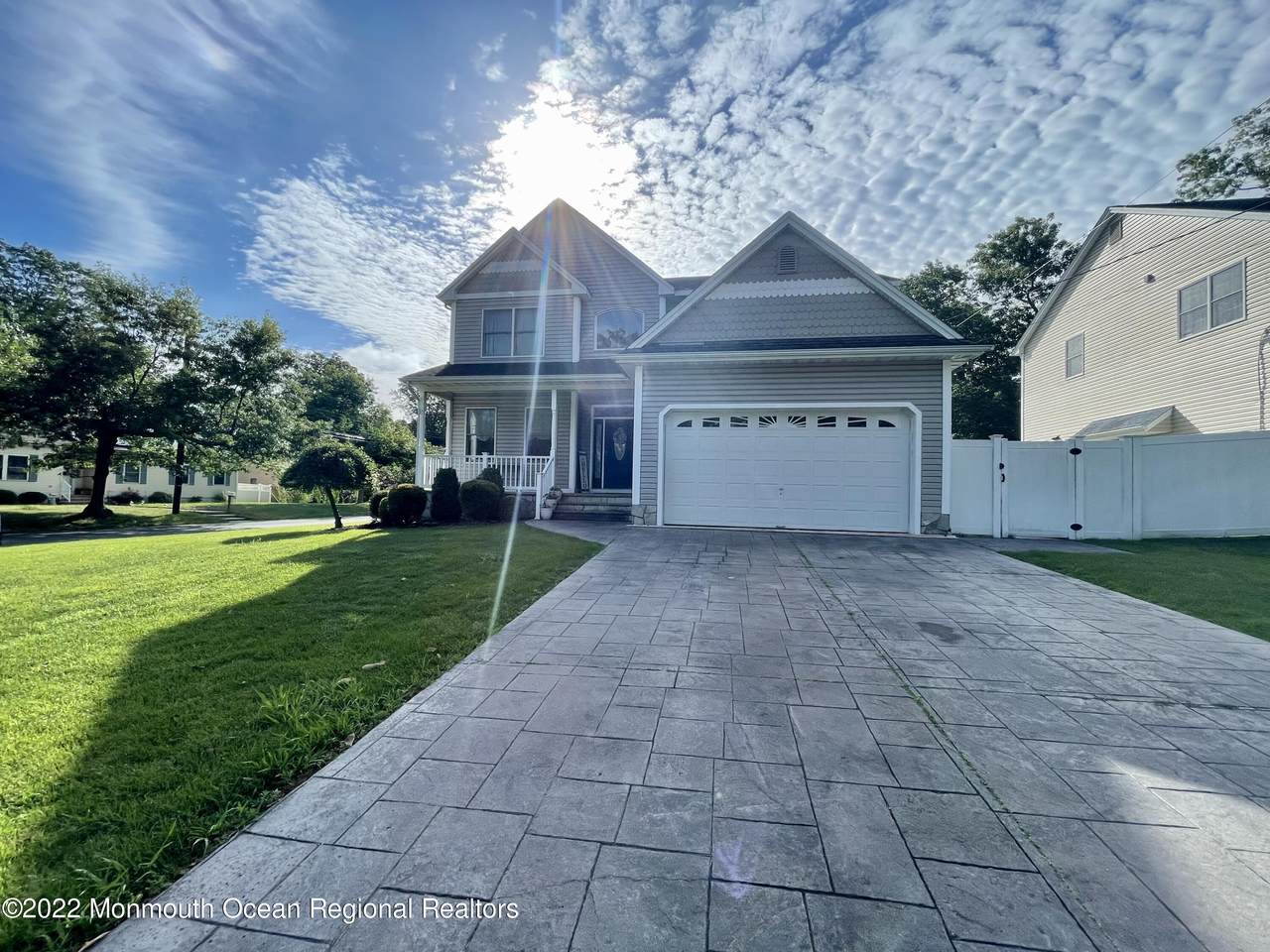 902 Avon Road - Photo 1