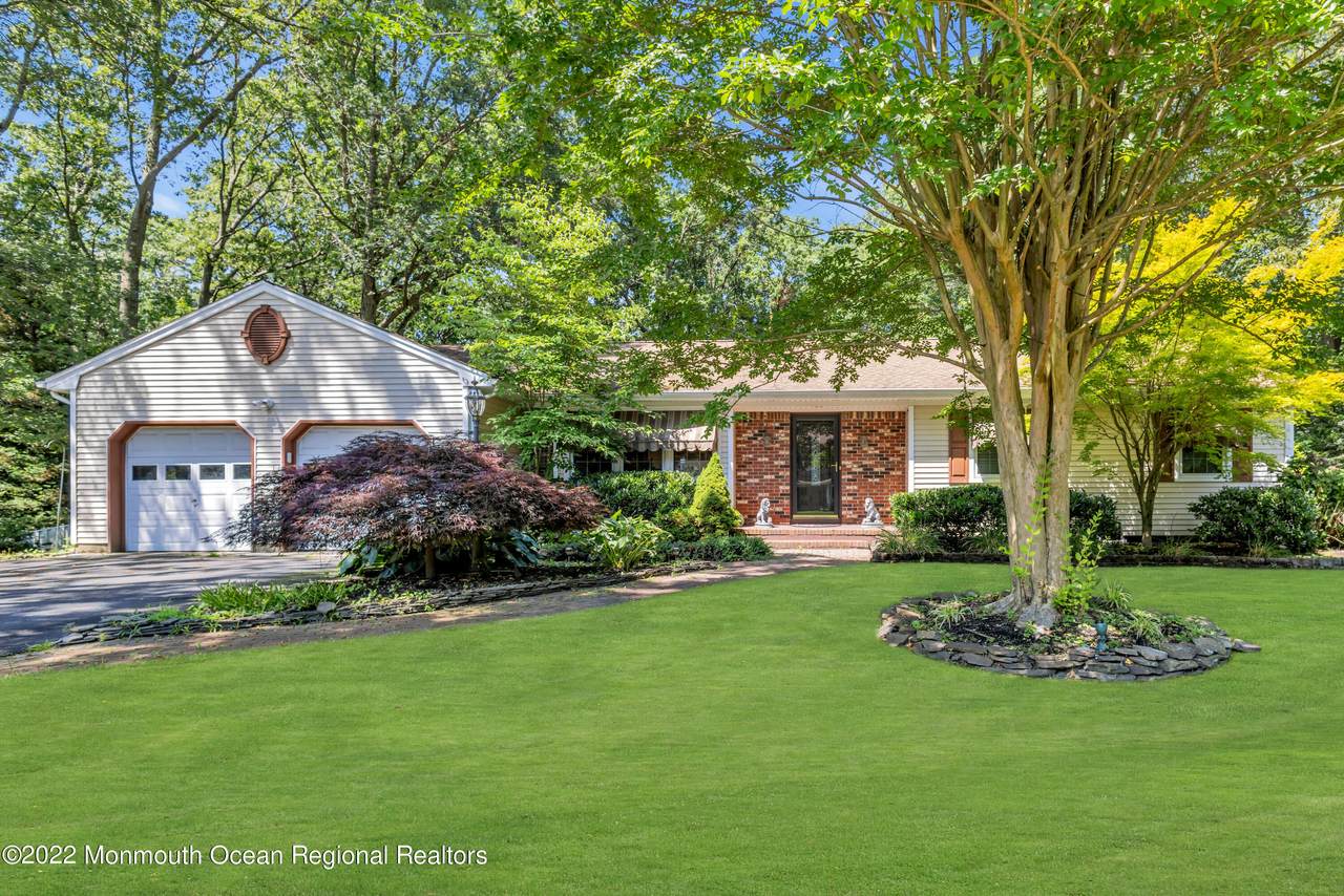 2153 Parkwood Drive - Photo 1