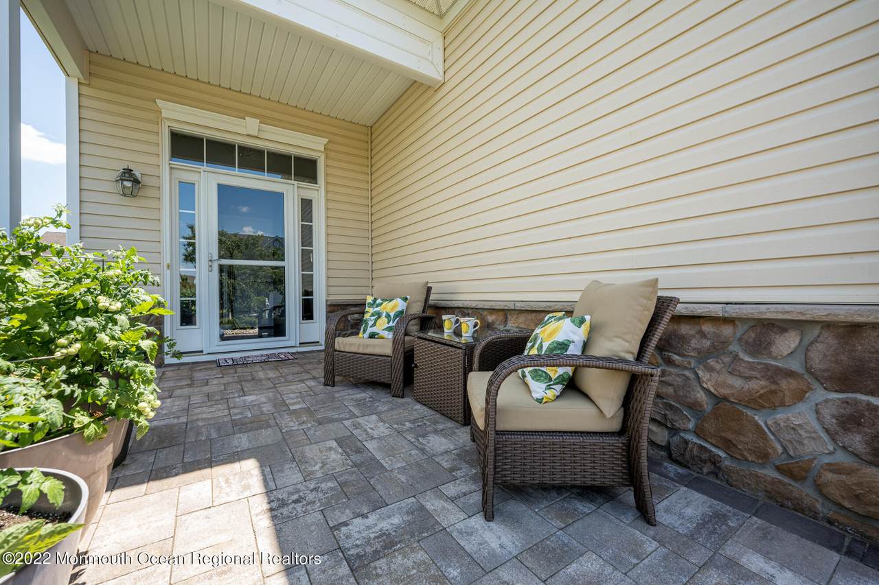 47 Turret Drive - Photo 1