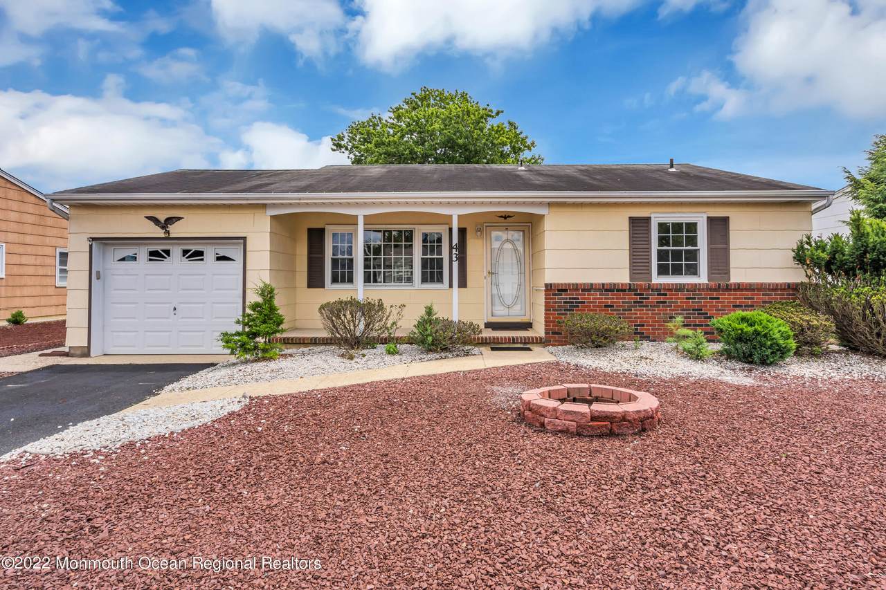43 Carlisle Road - Photo 1