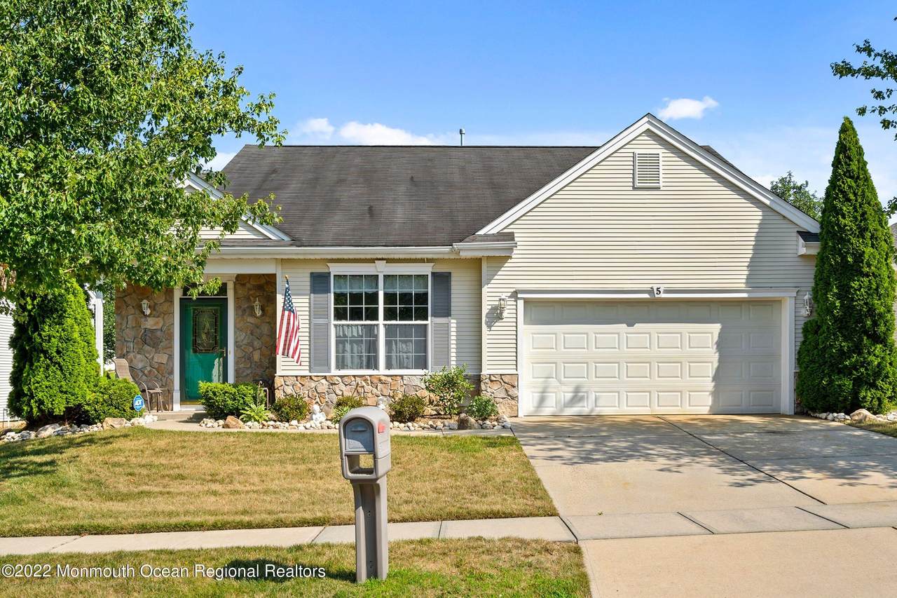 5 Pelican Lane - Photo 1
