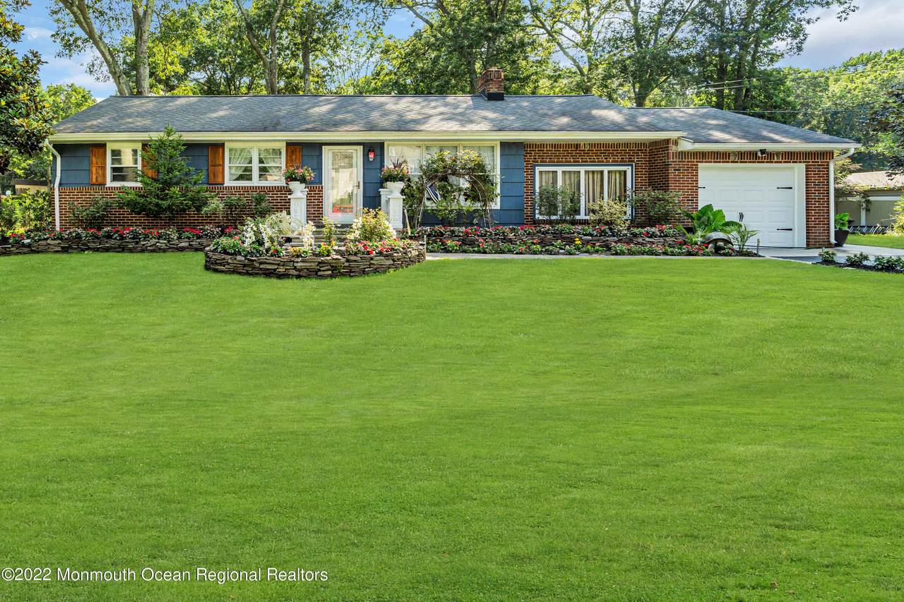 251 Lemon Road - Photo 1
