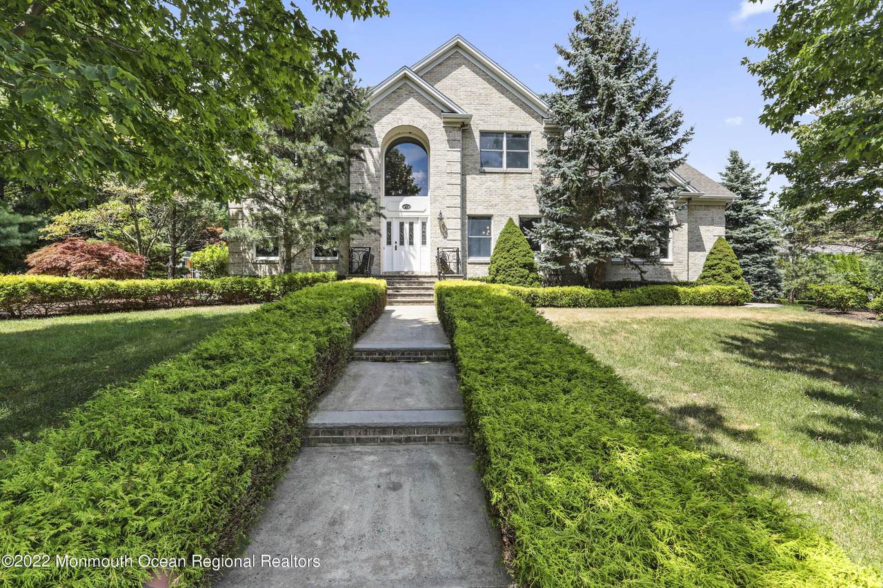 27 Brandywine Road - Photo 1