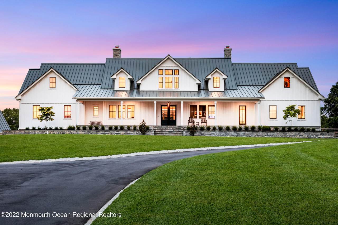 7 Homelands Drive - Photo 1