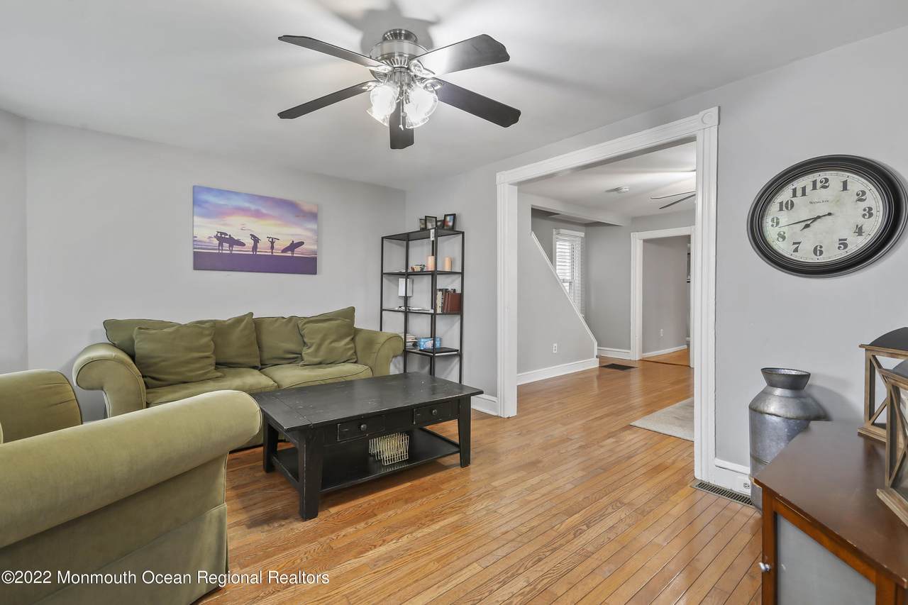 615 Ocean Park Avenue - Photo 1