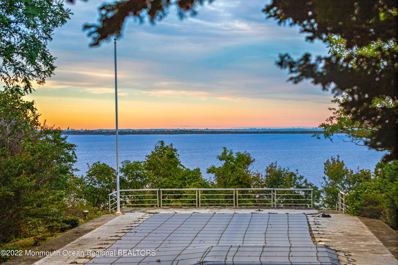 1 Cameron Circle - Photo 1
