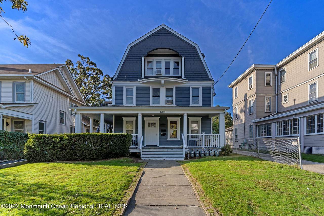 602 7th Avenue - Photo 1