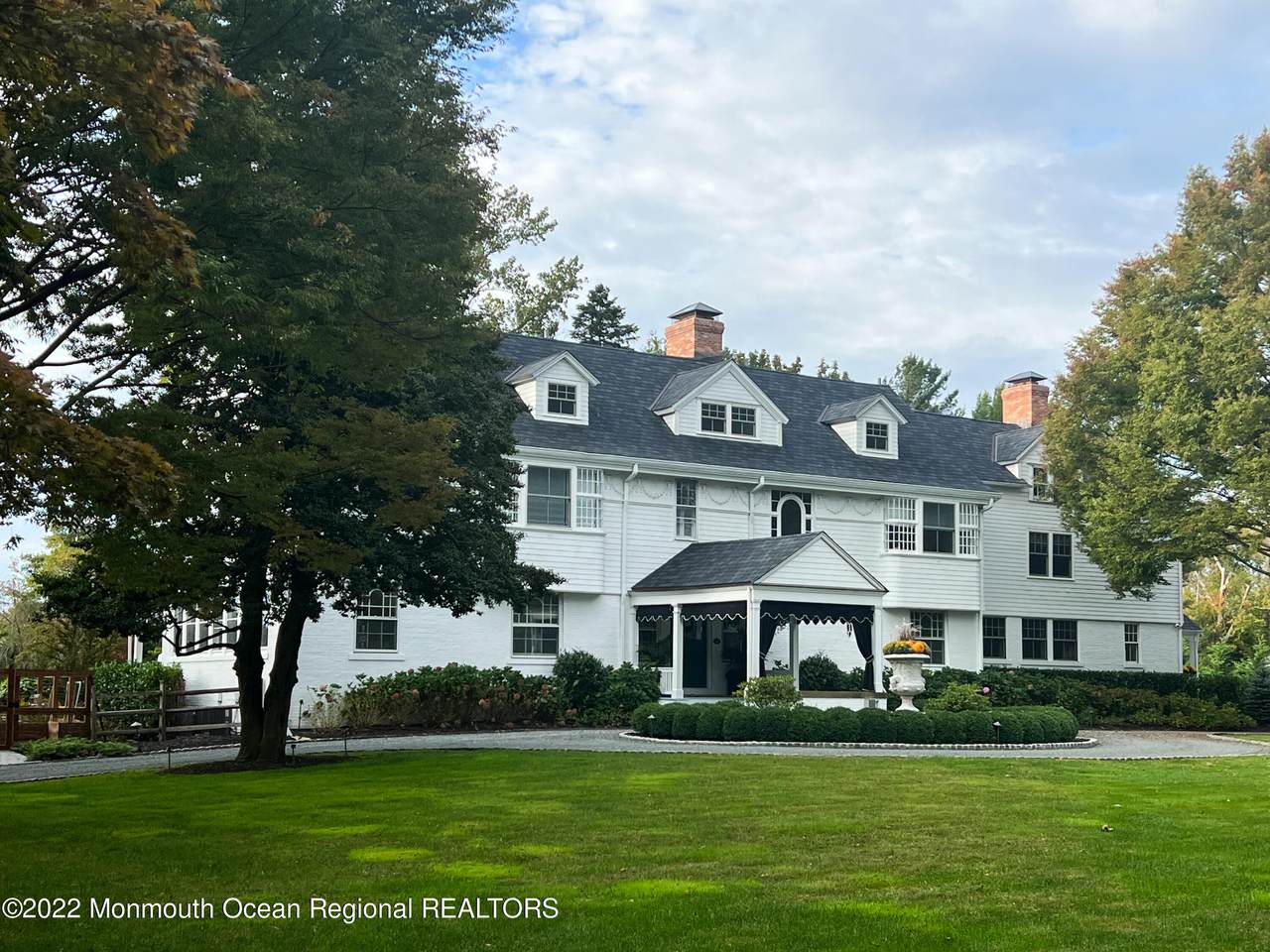 55 Rumson Road - Photo 1