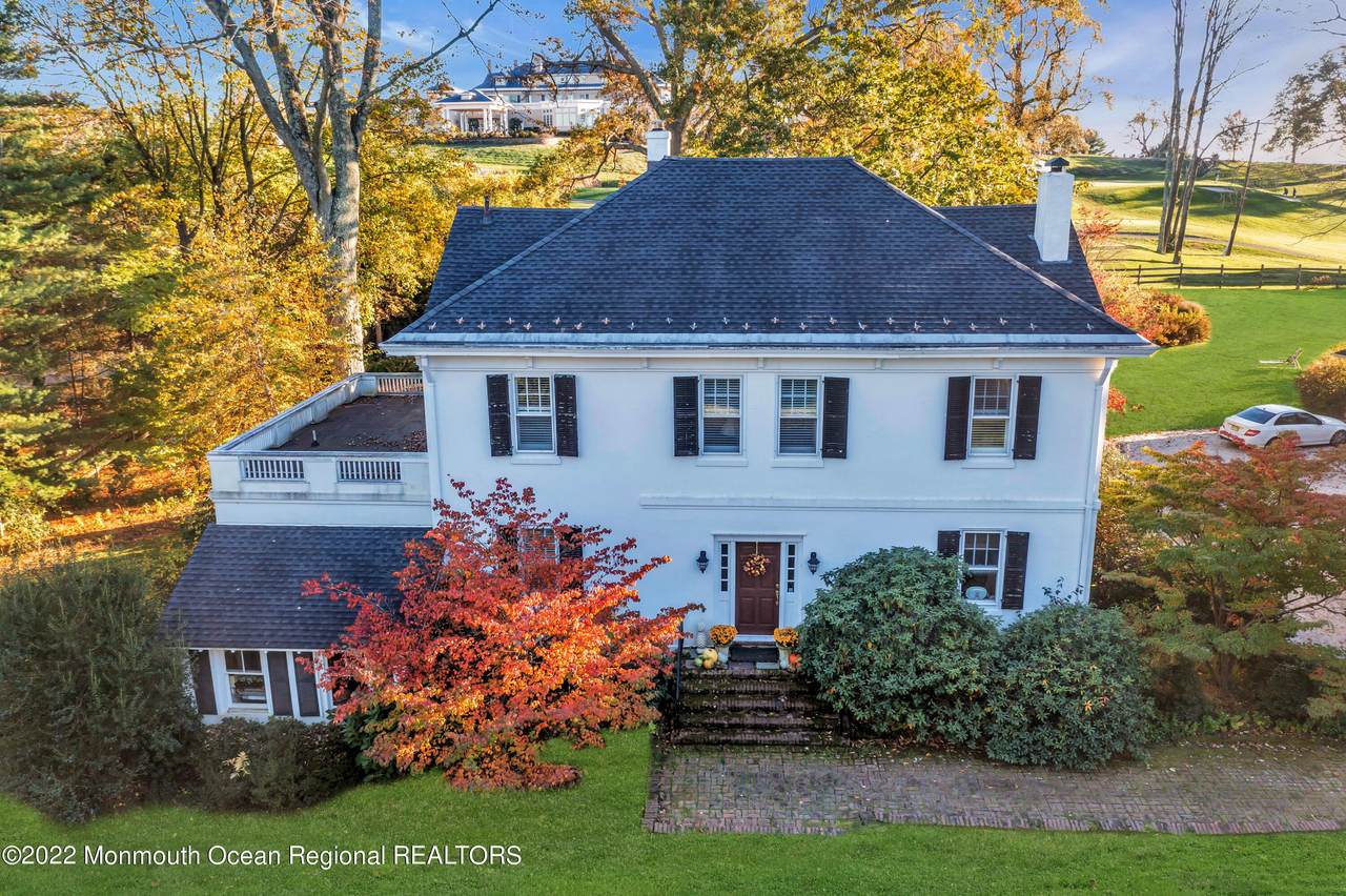 424 Cooper Road - Photo 1
