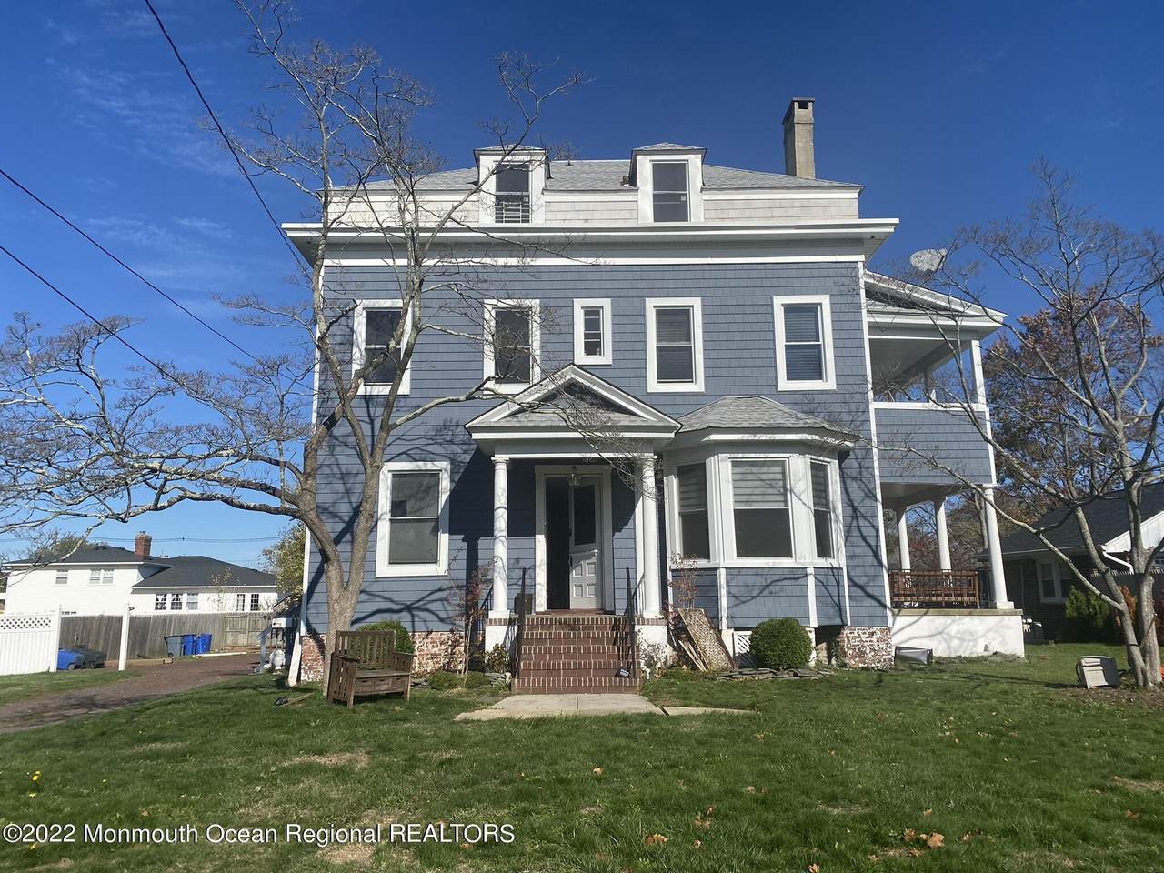 281 Hollywood Avenue - Photo 1