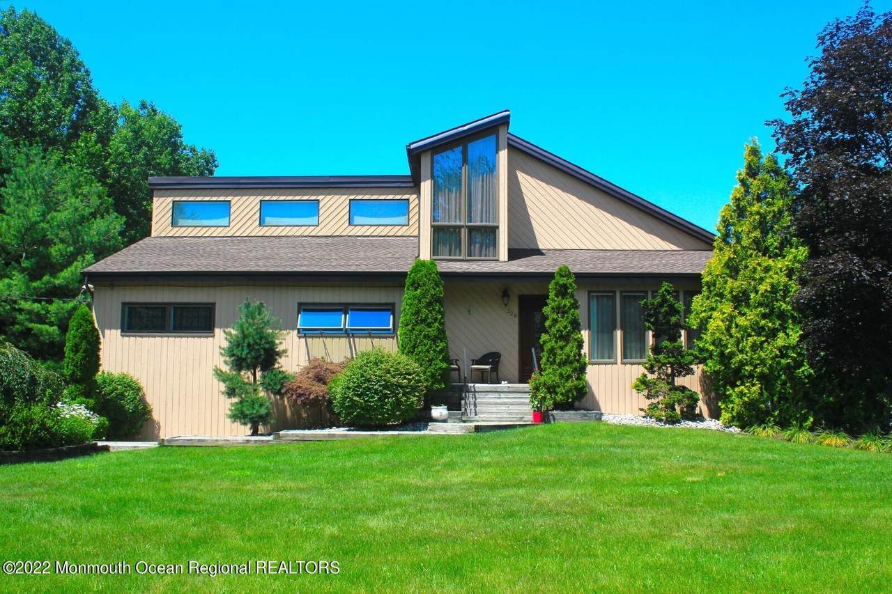 229 Fresh Ponds Road - Photo 1