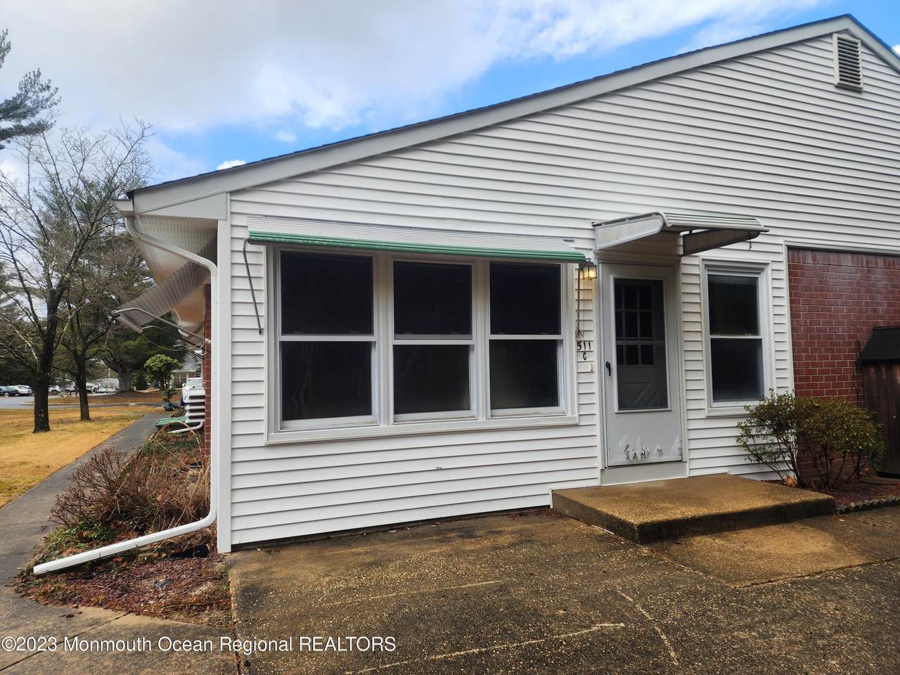 511 Lilac Lane - Photo 1