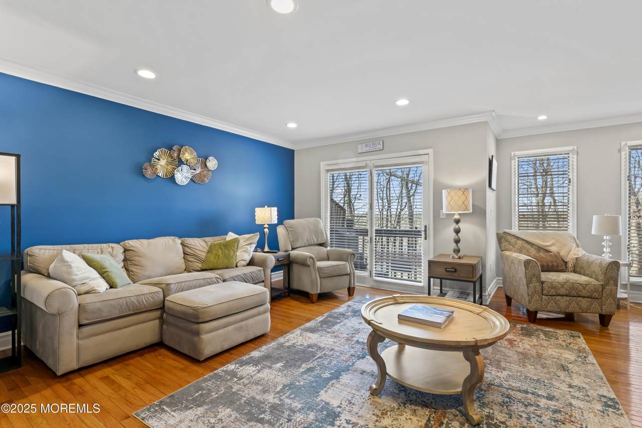 https://bt-photos.global.ssl.fastly.net/monmouth/1280_boomver_2_22504850-2.jpg