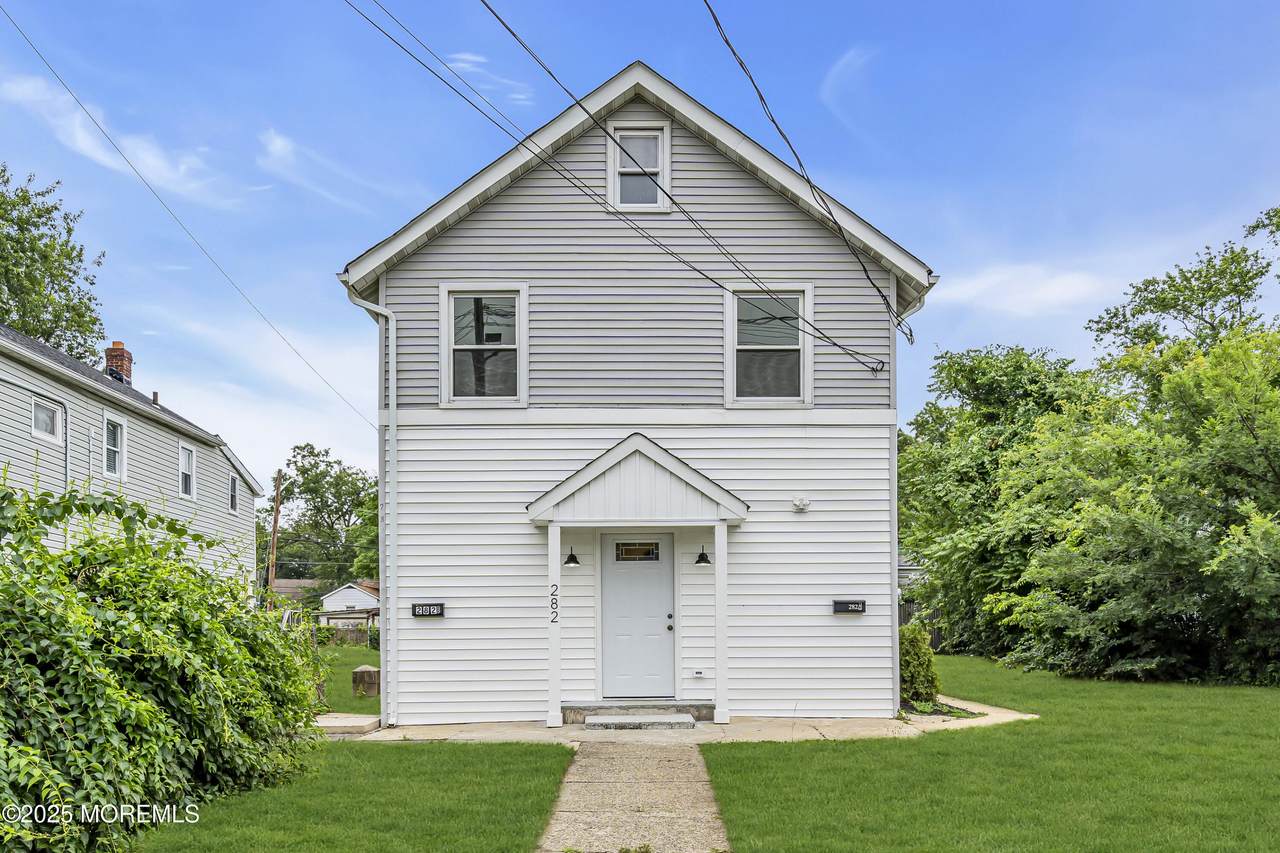 282 Carr Avenue - Photo 1