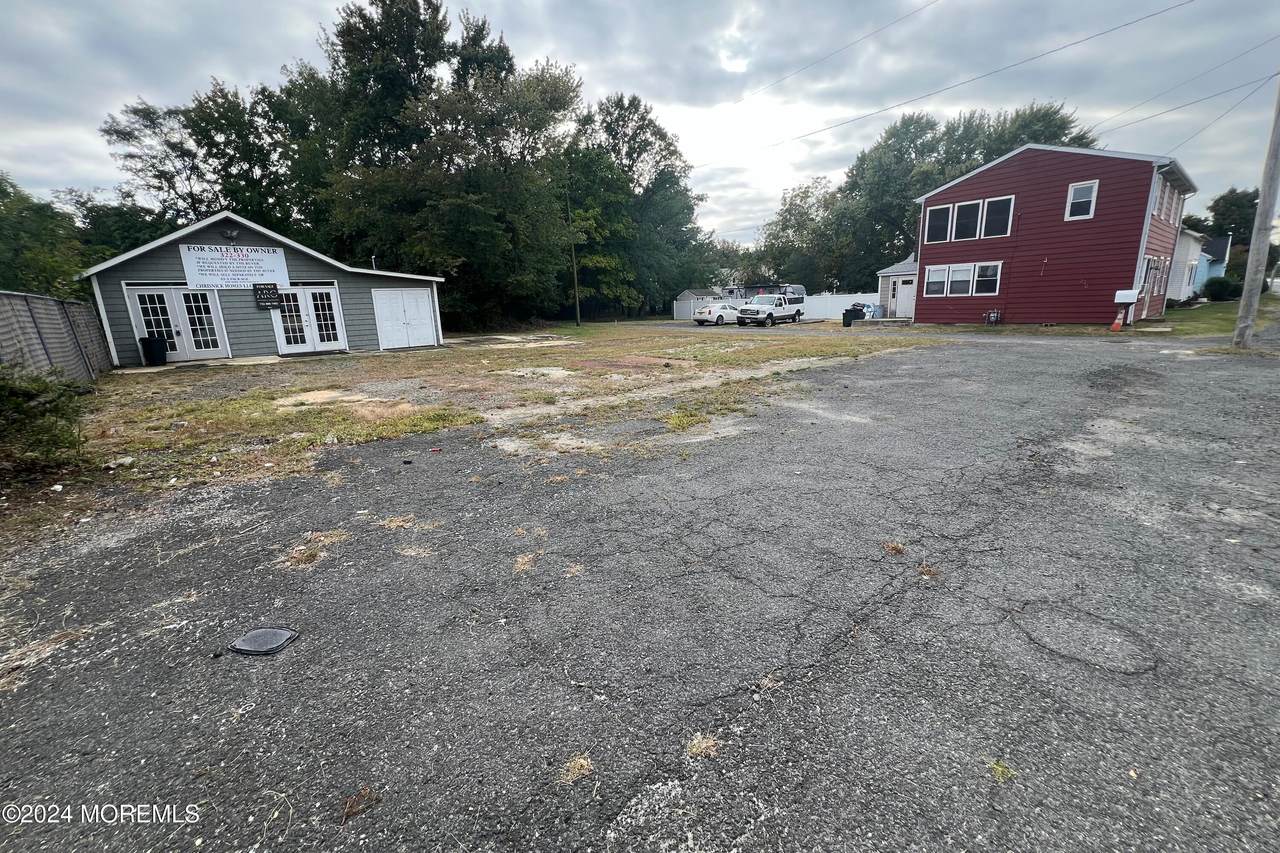 322 Highway 36 - Photo 1