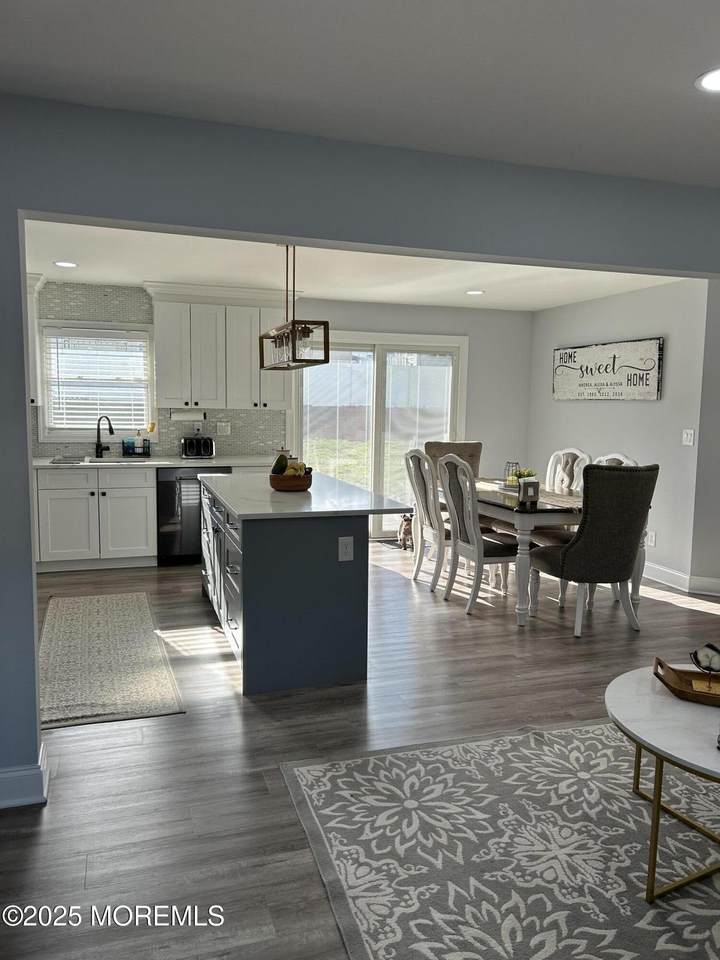 11 Jupiter Court - Photo 1