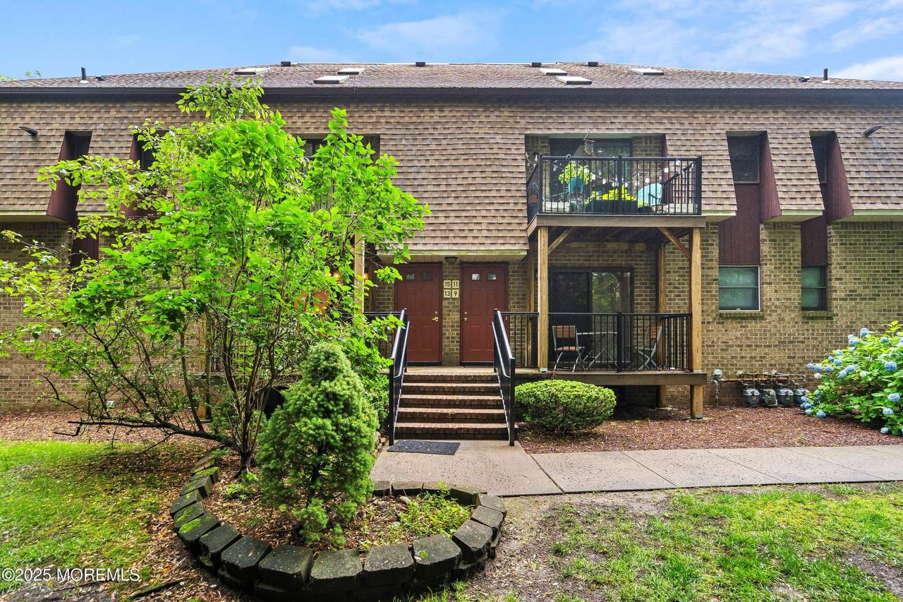 13 Ginger Court - Photo 1