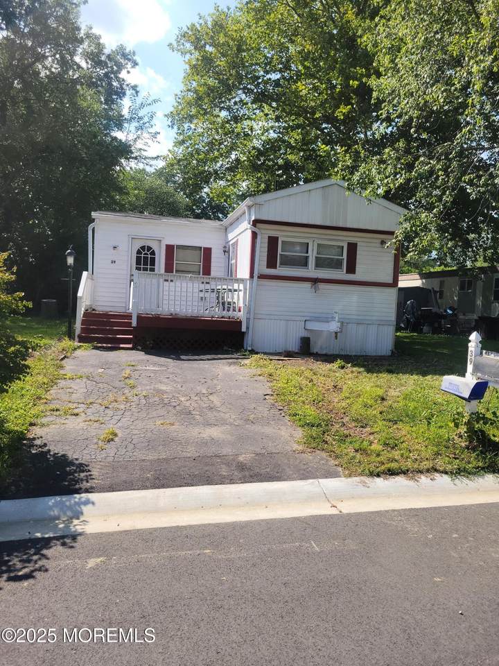 39 Antonia Drive - Photo 1