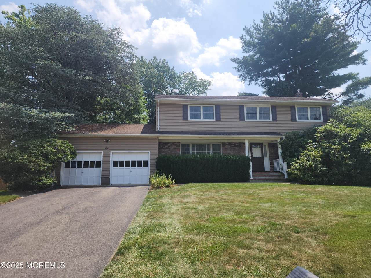 1 Eileen Court - Photo 1