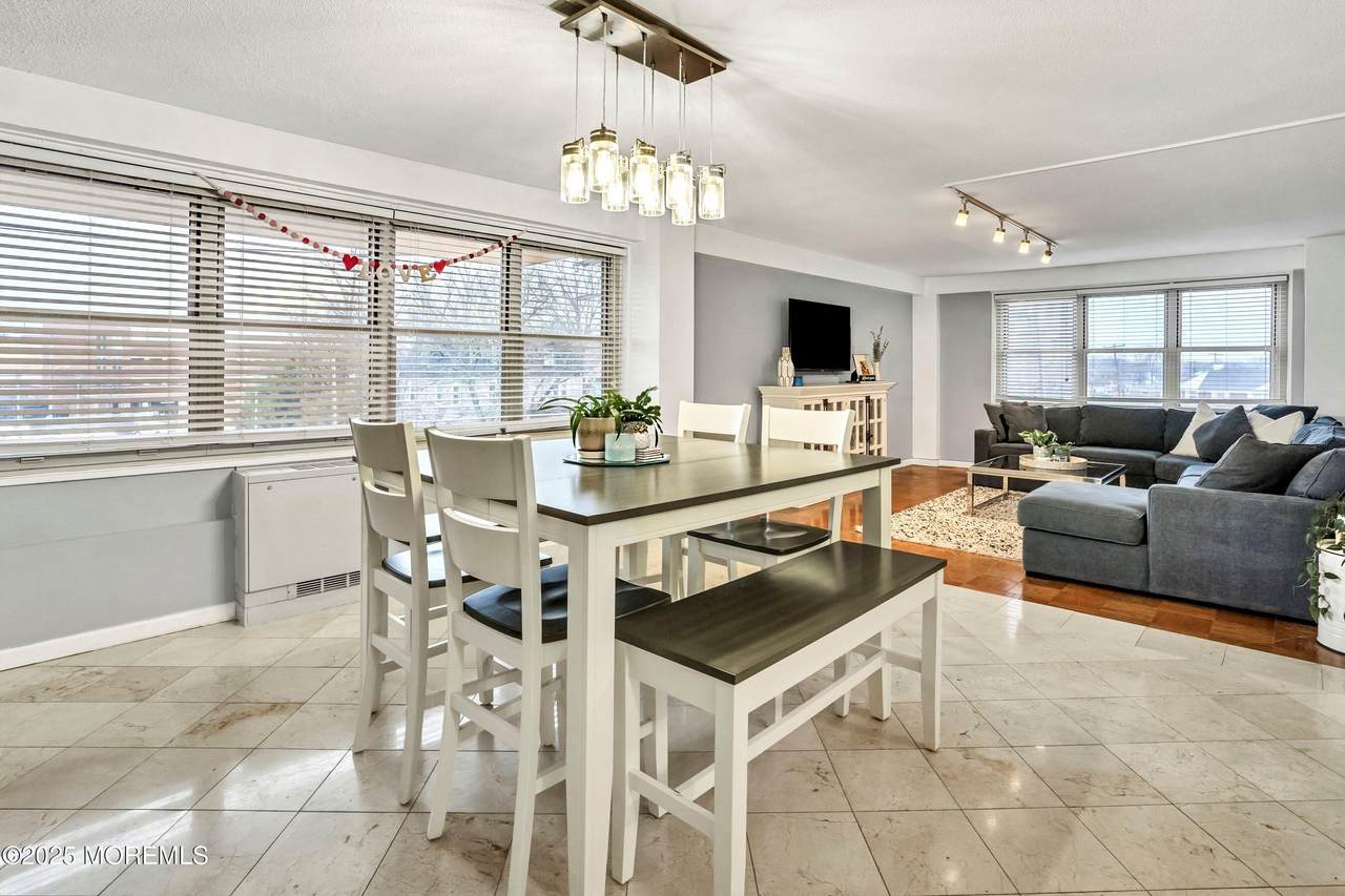 28 Riverside Avenue - Photo 1