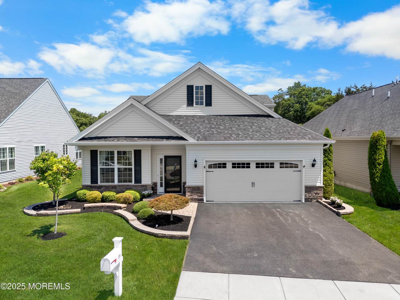 39 Mason Drive - Photo 1