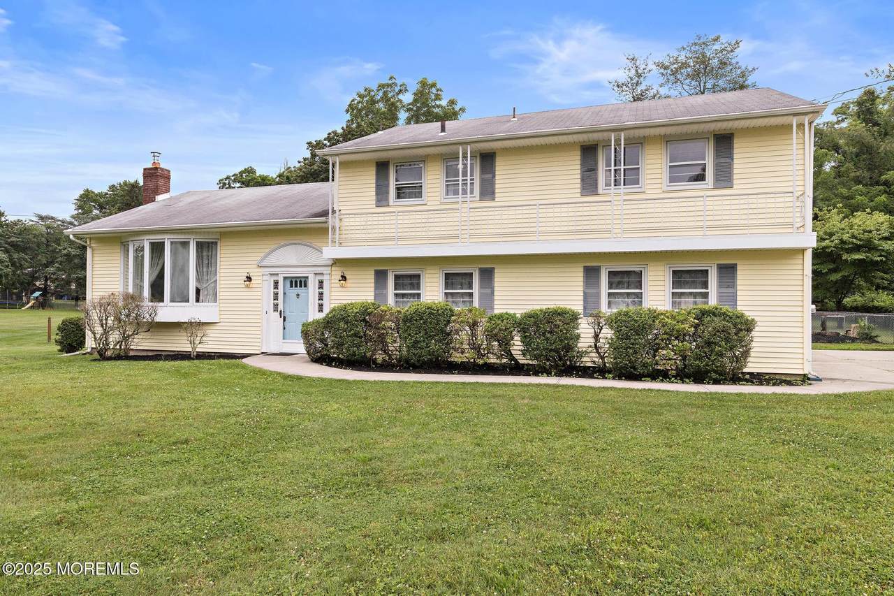 30 Clearview Drive - Photo 1